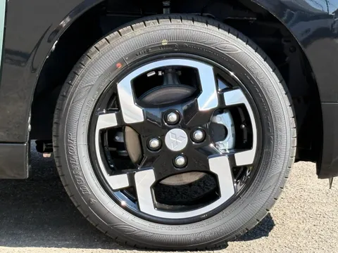 Mitsubishi Delica Mini