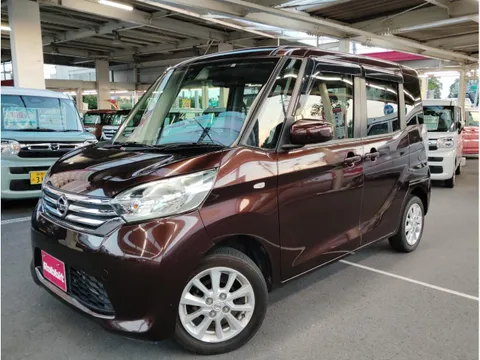 Nissan Dayz Roox