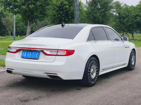 Lincoln Continental