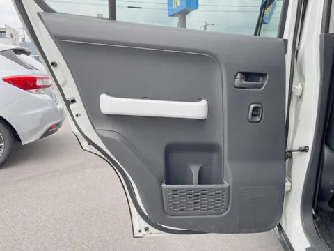 Mazda Flair Crossover