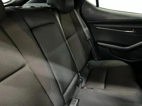 Mazda MAZDA3 Fastback