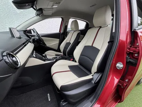 Mazda Mazda2 (Demio)