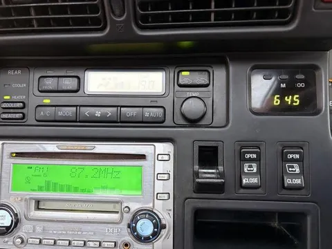 Toyota HiAce Wagon