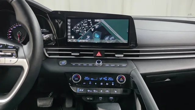 Hyundai Elantra (Avante)