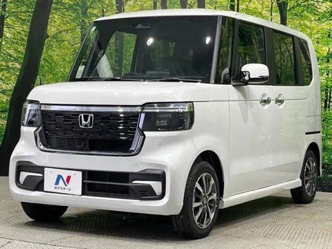 Honda N-BOX Custom