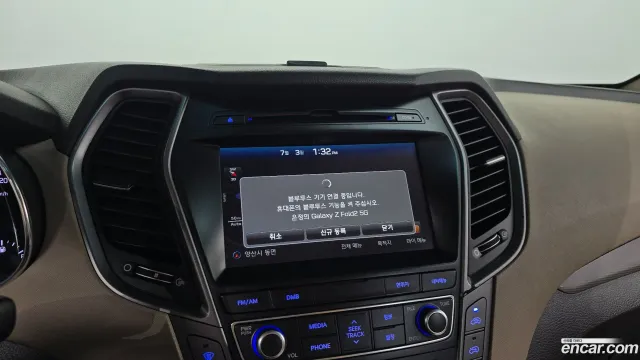 Hyundai Grand Santa Fe (Maxcruz)