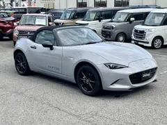 Mazda MX-5 (Roadster)