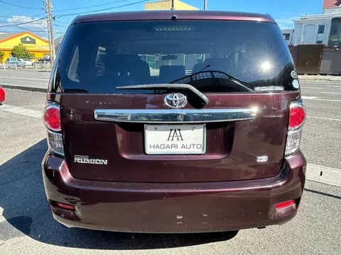 Toyota Corolla Rumion