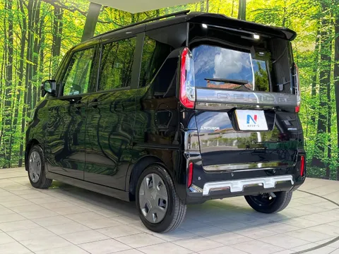 Mitsubishi Delica Mini