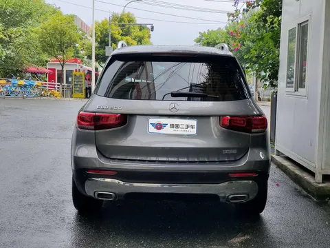 Mercedes-Benz Mercedes-Benz GLB