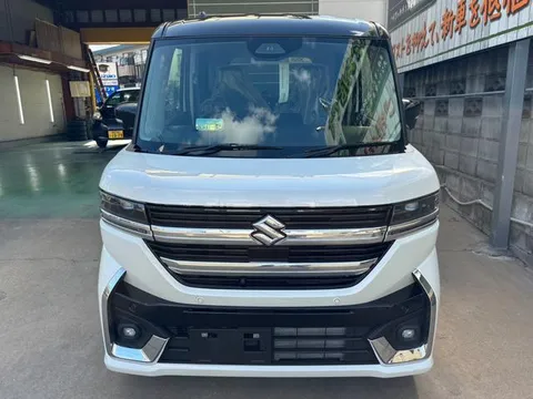 Suzuki Spacia Custom