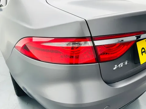 Jaguar XFL