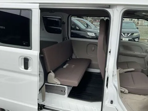 Nissan Clipper