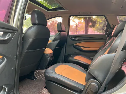 Wuling Hongguang S3