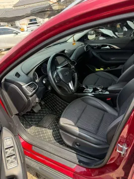 Infiniti QX30