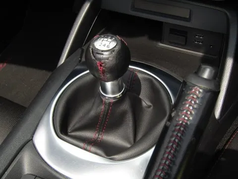 Mazda MX-5 (Roadster)