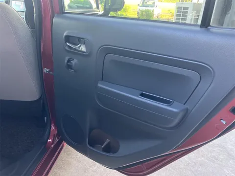 Daihatsu Mira Tocot