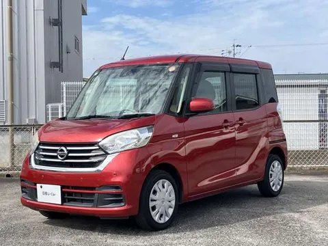 Nissan Dayz Roox