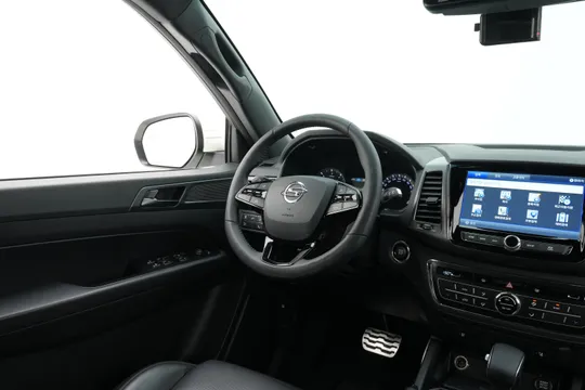 SsangYong Rexton Sports