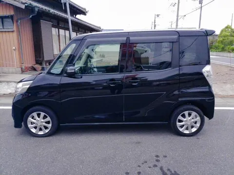 Mitsubishi eK Space Custom