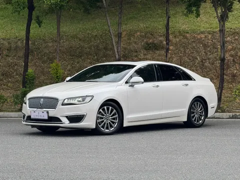Lincoln MKZ