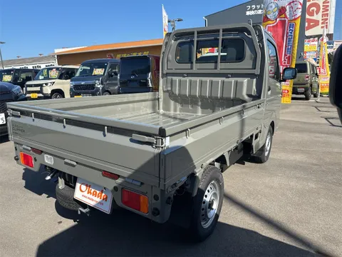 Nissan Clipper Truck