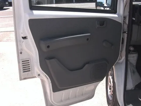 Mitsubishi Minicab Van
