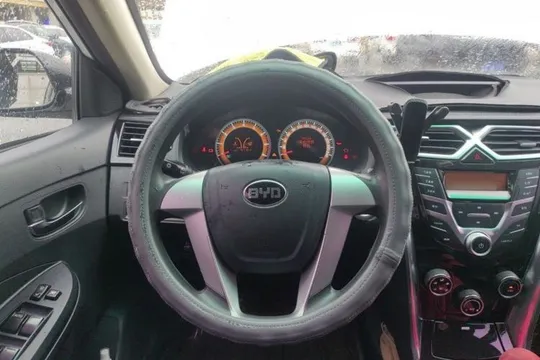 BYD F3