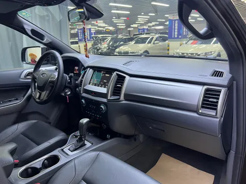 Ford Everest