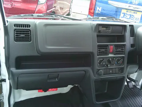 Nissan Clipper Truck