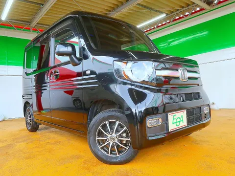 Honda N-VAN Plus Style