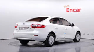 Renault SM3