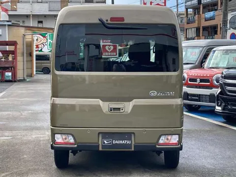 Daihatsu Atrai