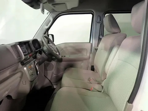 Nissan Clipper Rio