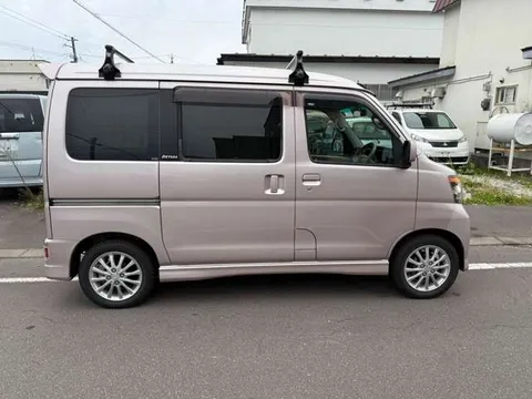 Daihatsu Atrai Wagon