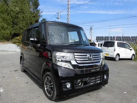 Honda N-BOX Plus