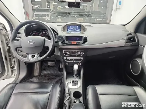 Renault SM3