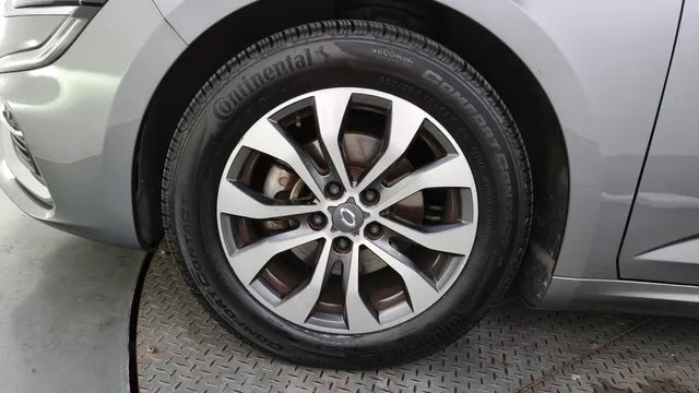 Renault Talisman (SM6)