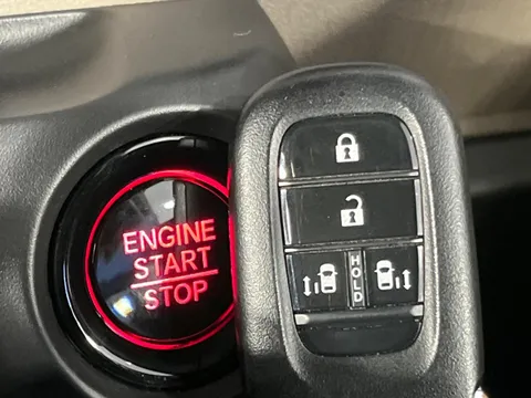 Honda N-BOX Joy