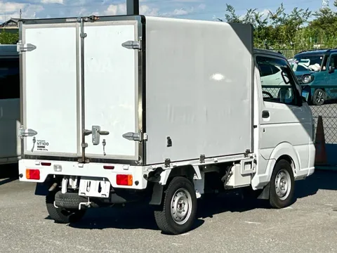 Nissan Clipper Truck