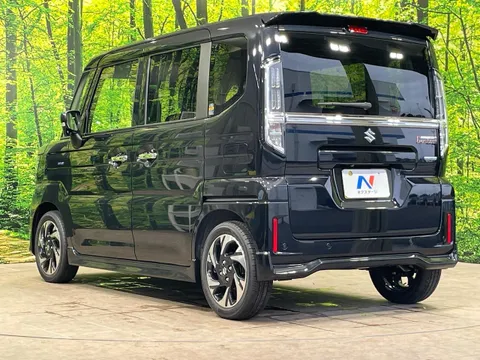 Suzuki Spacia Custom