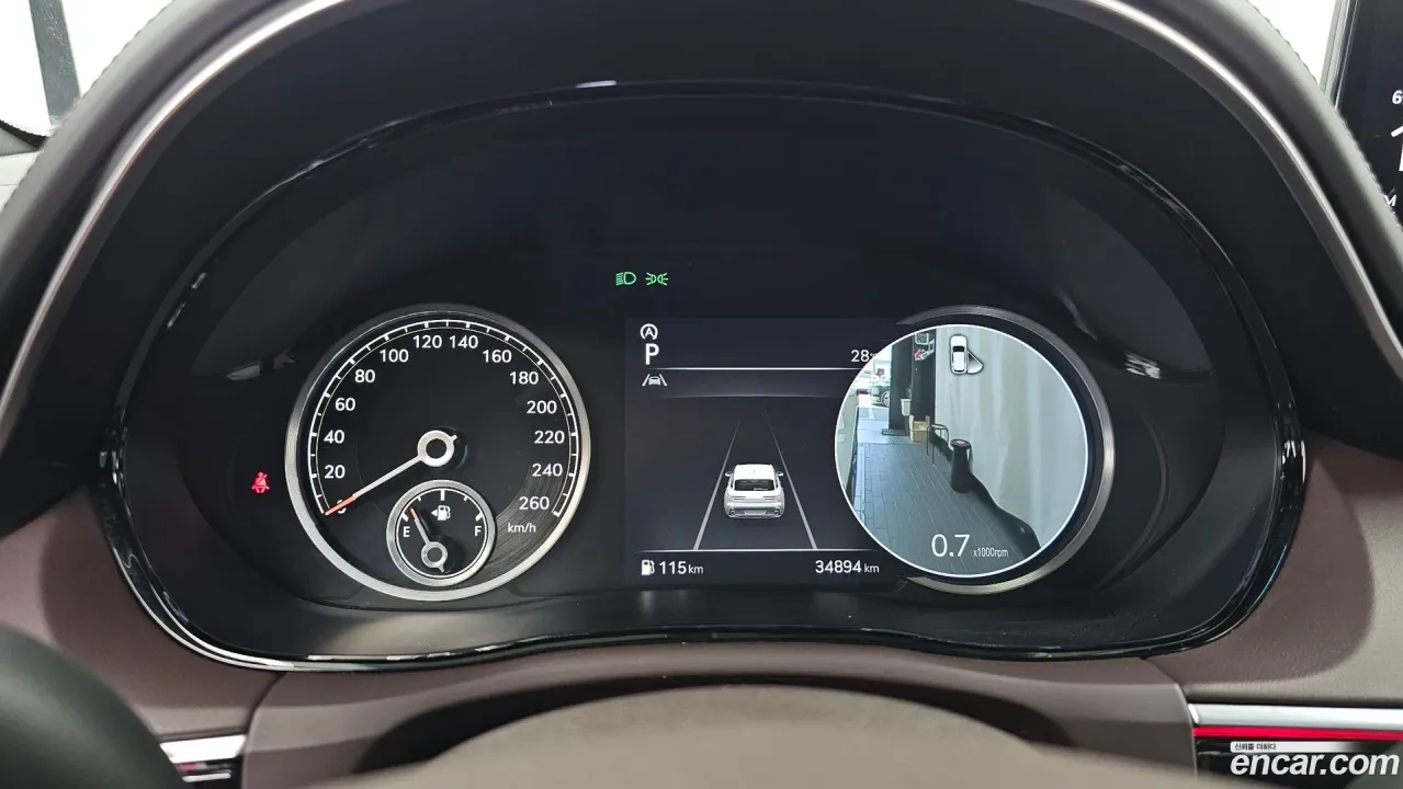 Genesis GV70