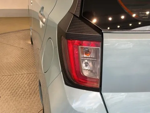 Subaru Pleo