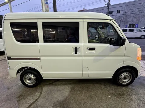 Nissan Clipper