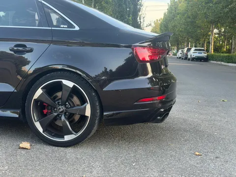 Audi RS