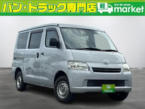 Toyota TownAce Van