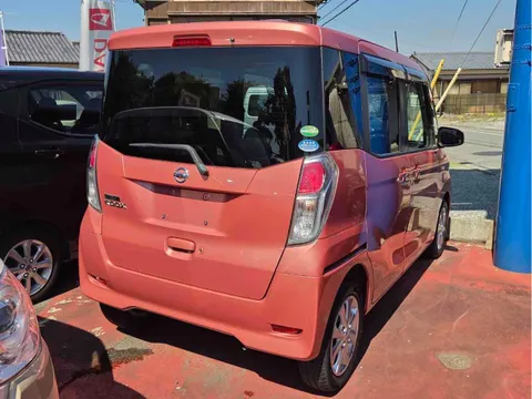 Nissan Dayz Roox