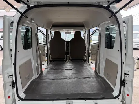 Nissan Clipper