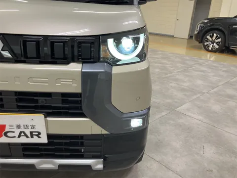 Mitsubishi Delica Mini