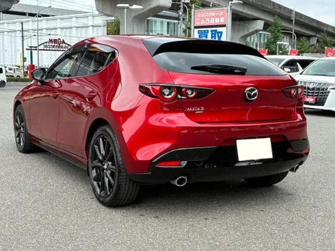 Mazda MAZDA3 Fastback
